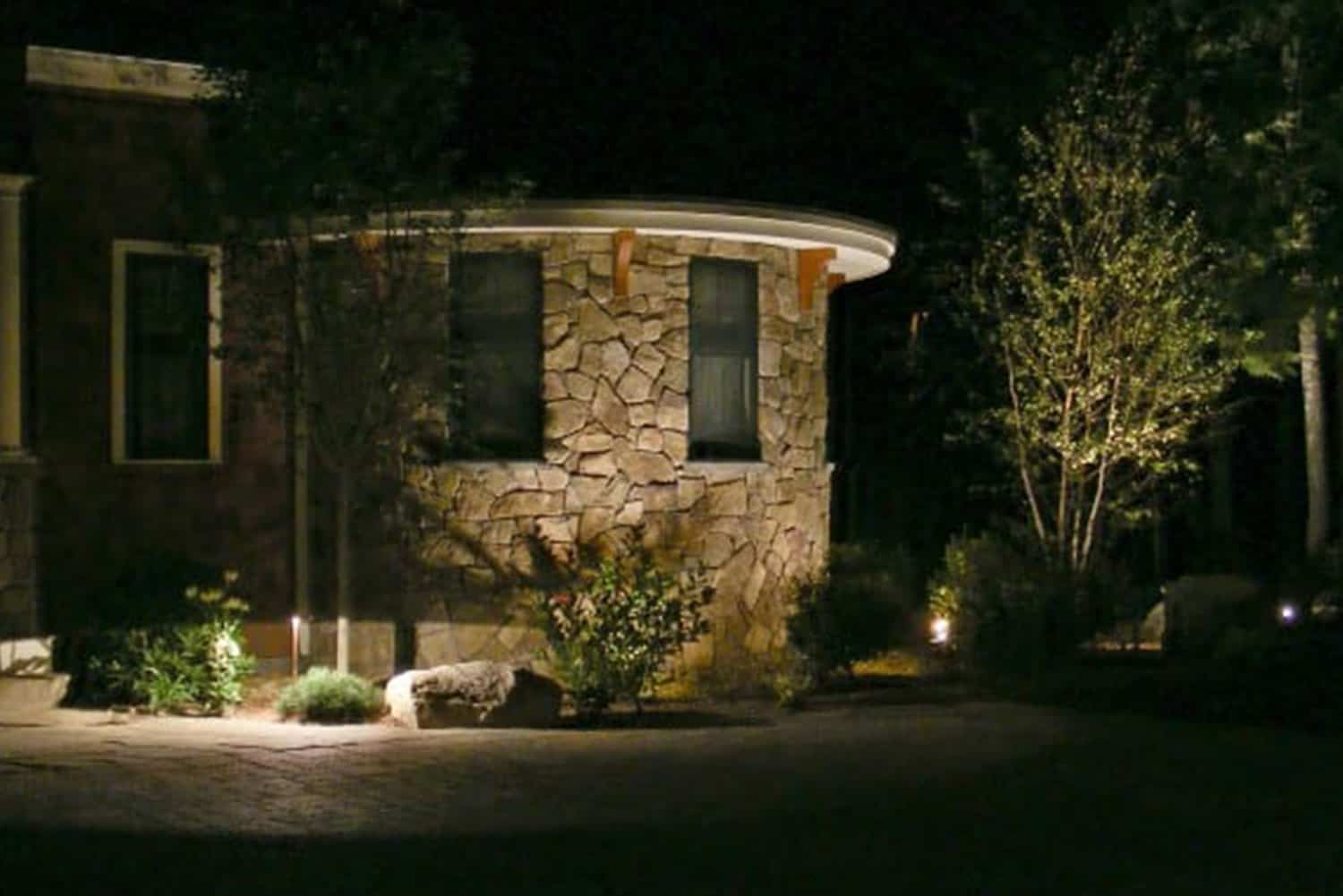 Outdoor Lighting Installation